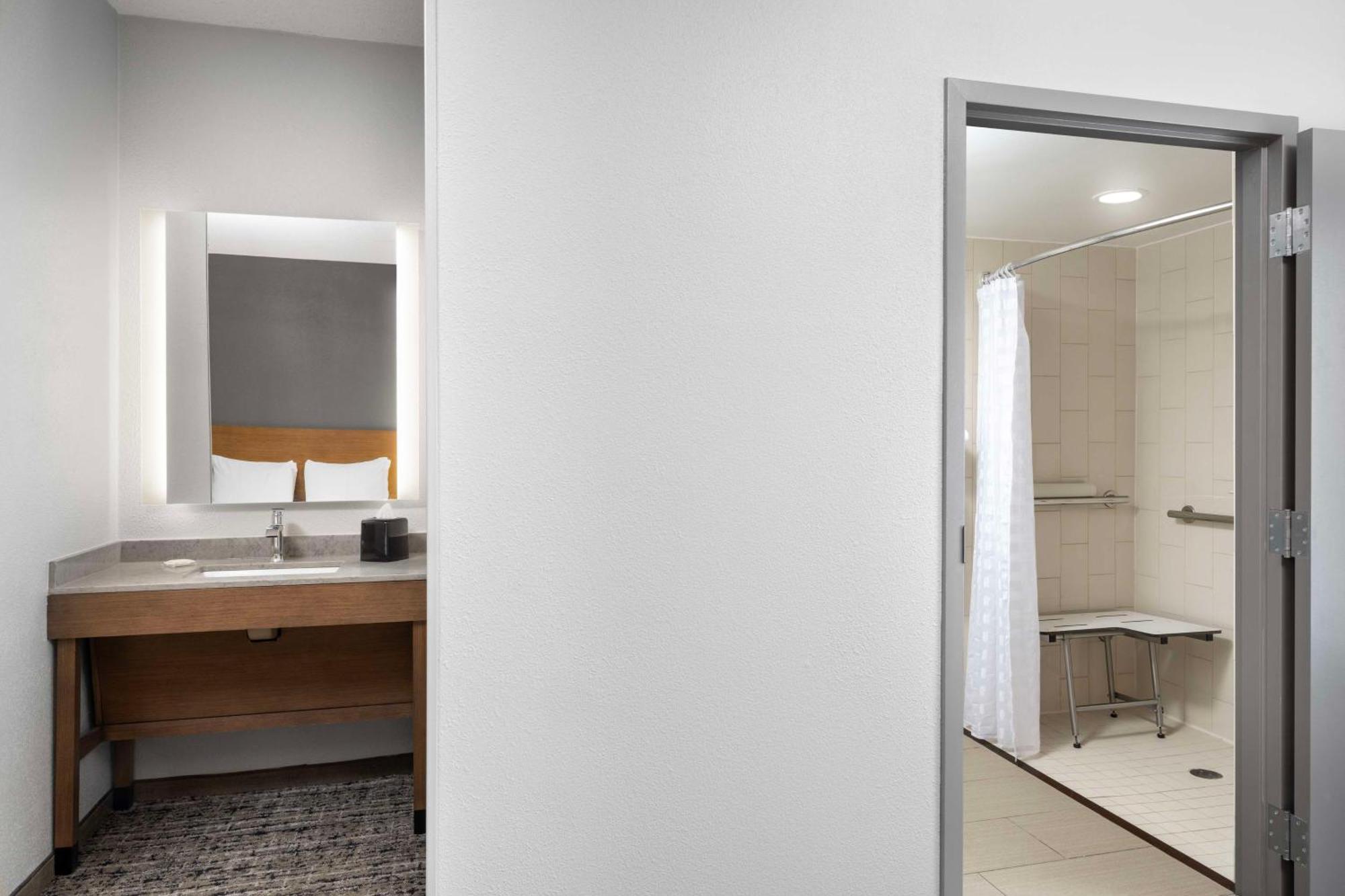 Hyatt Place Detroit/Utica Dış mekan fotoğraf