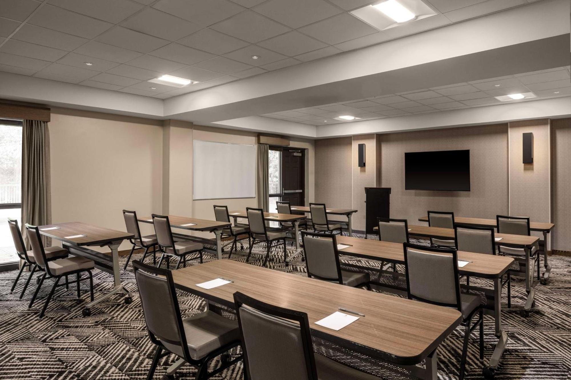 Hyatt Place Detroit/Utica Dış mekan fotoğraf